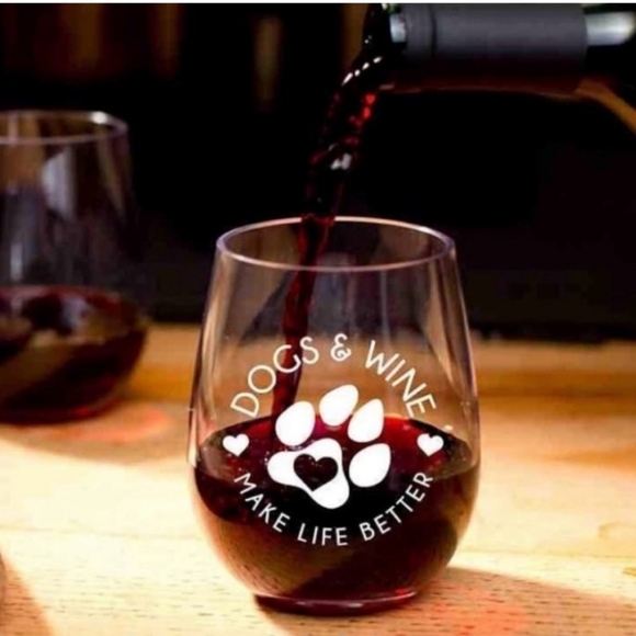 Stemless Wine Glass for Dog Lovers with Paw Print - Picture 3 of 5